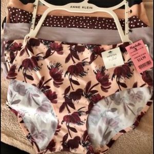 Ladies XL bra & 5 hipster style matching undies NWT